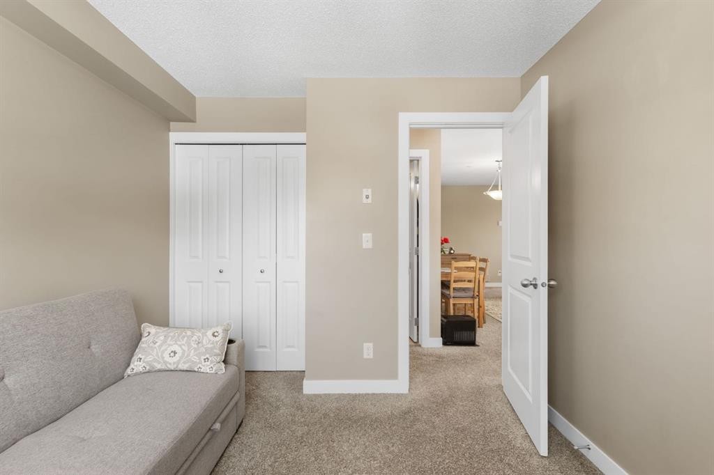 1237-81 Legacy Boulevard Se, Calgary, AB - Indoor
