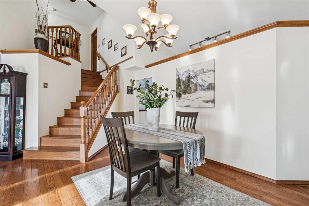 20 Macewan Ridge View Nw, Calgary, AB - Indoor Photo Showing Dining Room