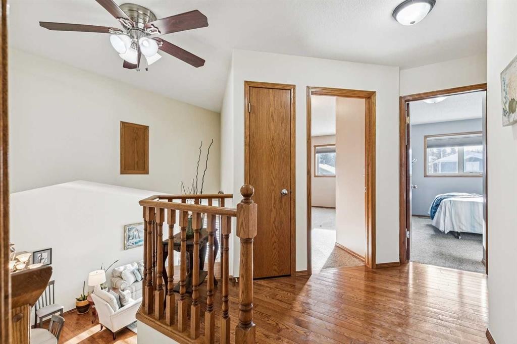 20 Macewan Ridge View Nw, Calgary, AB - Indoor Photo Showing Other Room