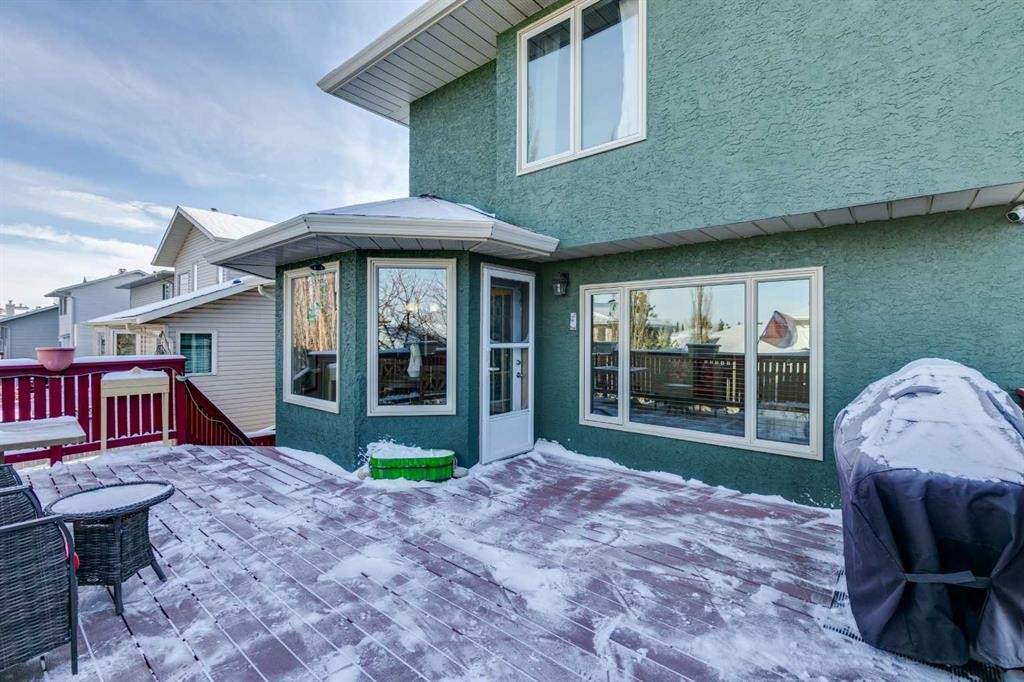 20 Macewan Ridge View Nw, Calgary, AB - Outdoor With Exterior