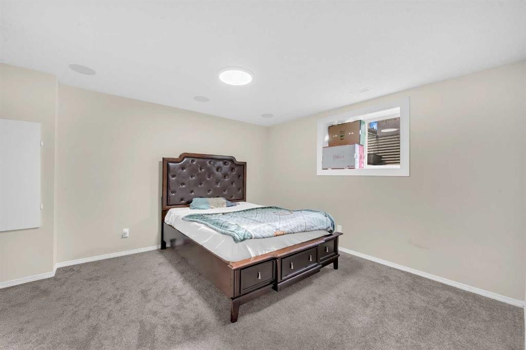 51 Coral Reef Close Ne, Calgary, AB - Indoor Photo Showing Bedroom
