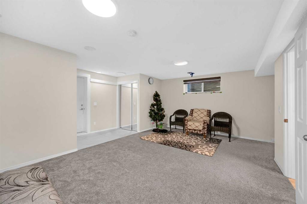 51 Coral Reef Close Ne, Calgary, AB - Indoor