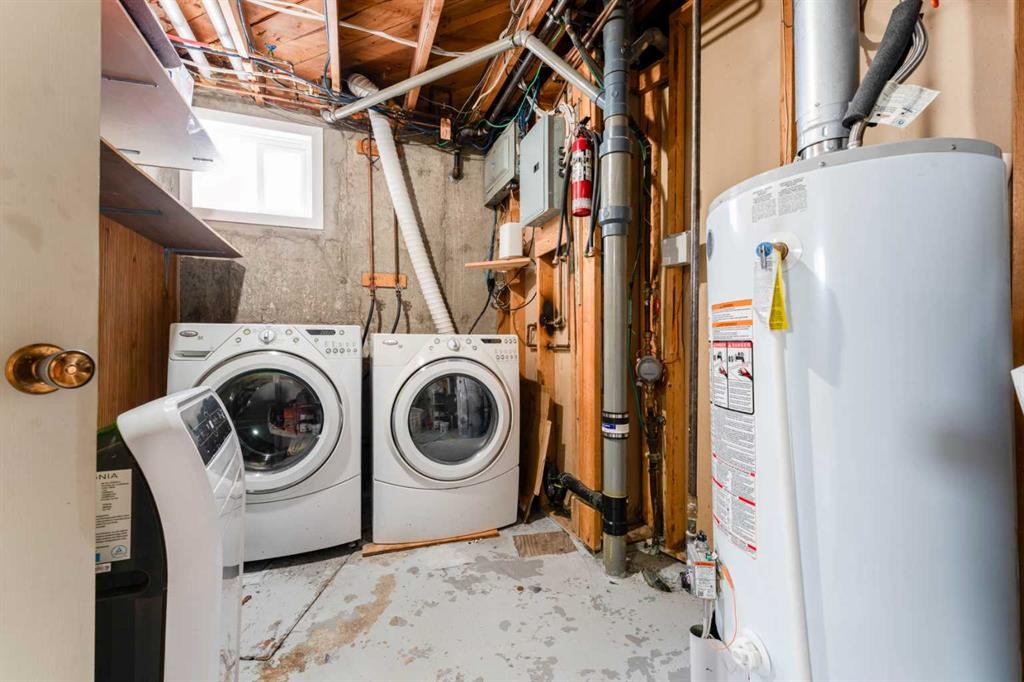 119 Mardale Crescent Ne, Calgary, AB - Indoor Photo Showing Laundry Room