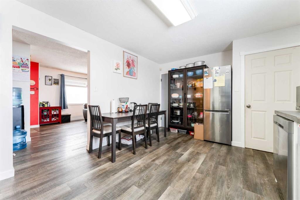 119 Mardale Crescent Ne, Calgary, AB - Indoor