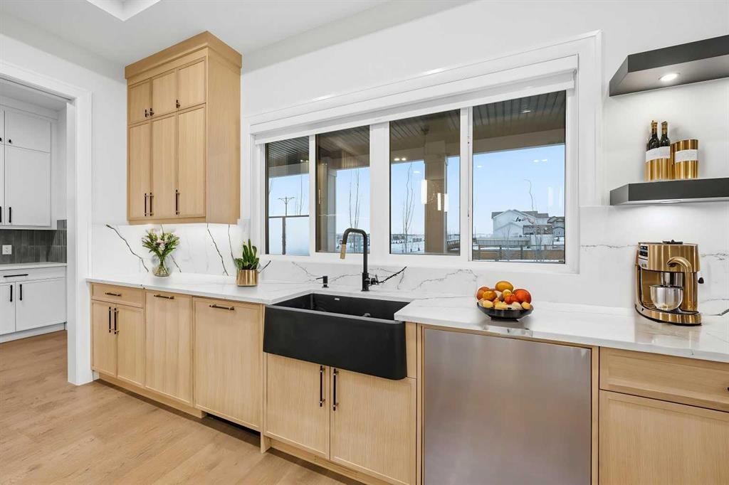 126 Sunstone Way, Balzac, AB - Indoor Photo Showing Kitchen