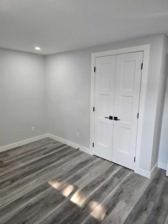 327 Rundleview Drive Ne, Calgary, AB - Indoor Photo Showing Other Room
