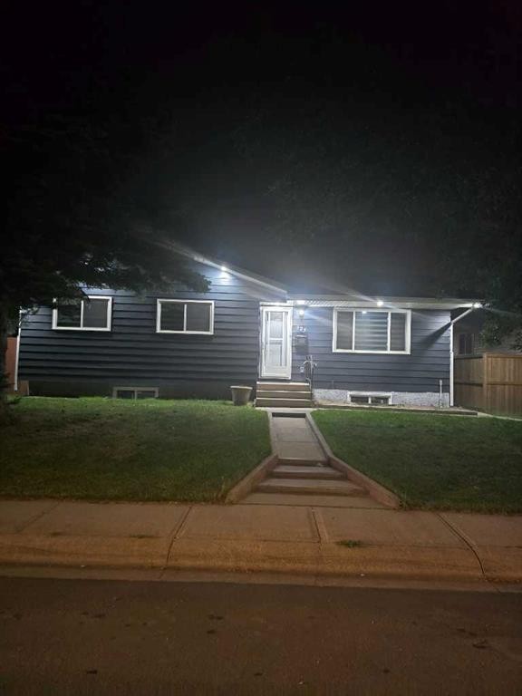 327 Rundleview Drive Ne, Calgary, AB - Outdoor