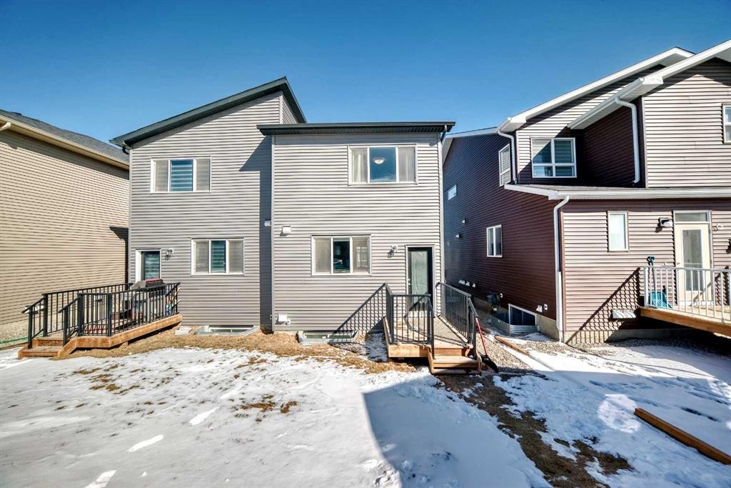 455 Tekarra Drive Nw, Calgary, AB - Outdoor With Exterior