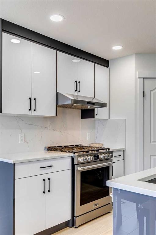 447 Tuscany Ridge Heights Nw, Calgary, AB - Indoor Photo Showing Kitchen With Upgraded Kitchen