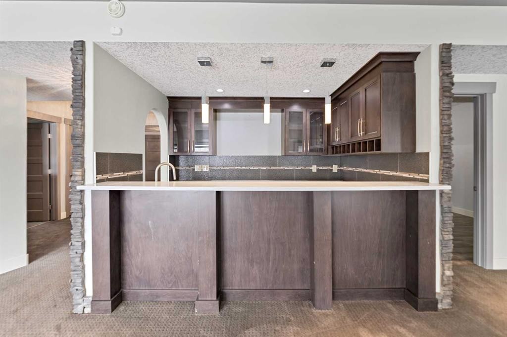 28 Panatella Manor Nw, Calgary, AB - Indoor Photo Showing Kitchen