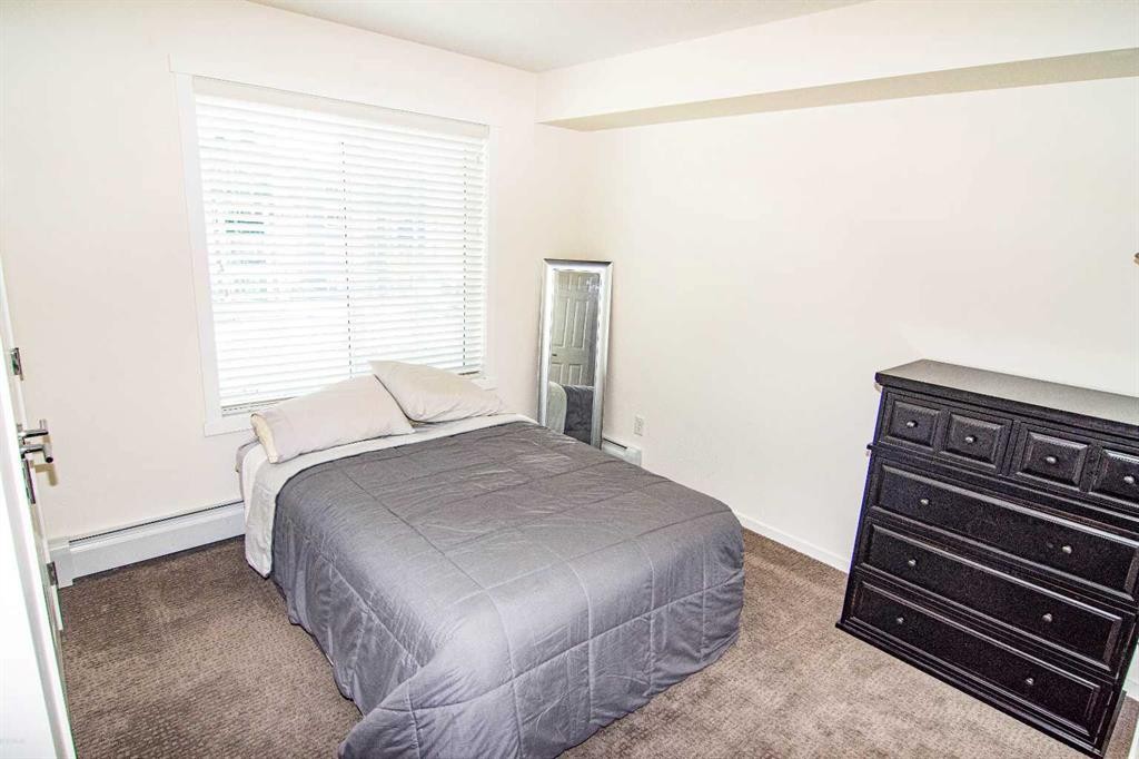 4311-99 Copperstone Park, Calgary, AB - Indoor Photo Showing Bedroom