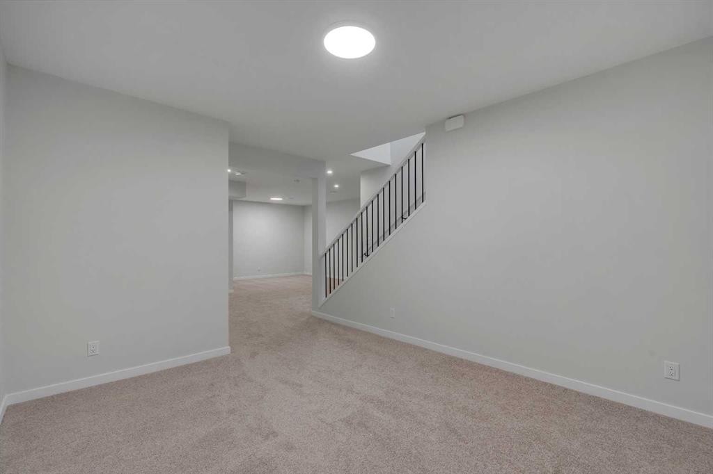 63 Bartlett Crescent Se, Calgary, AB - Indoor Photo Showing Other Room