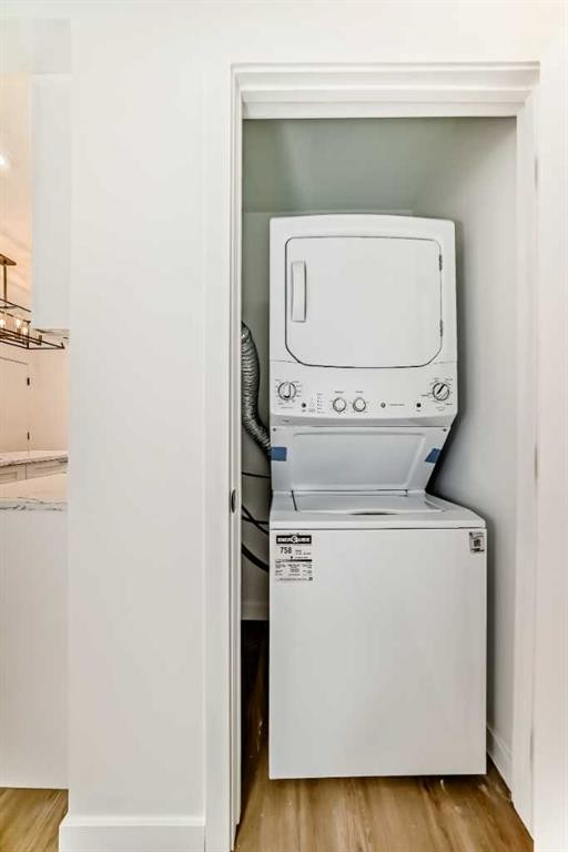 264 99 Avenue Se, Calgary, AB - Indoor Photo Showing Laundry Room