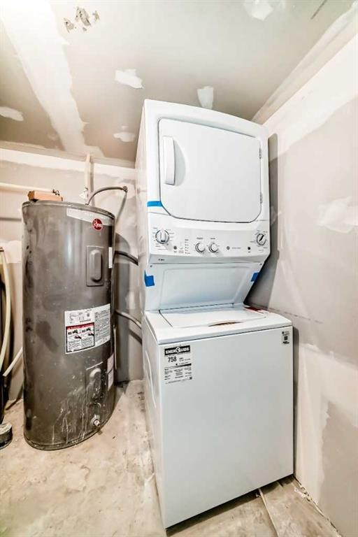 264 99 Avenue Se, Calgary, AB - Indoor Photo Showing Laundry Room