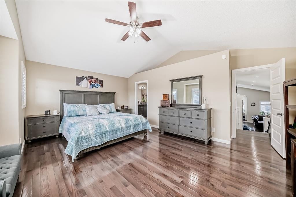 612 Montgomery Close Se, High River, AB - Indoor Photo Showing Bedroom
