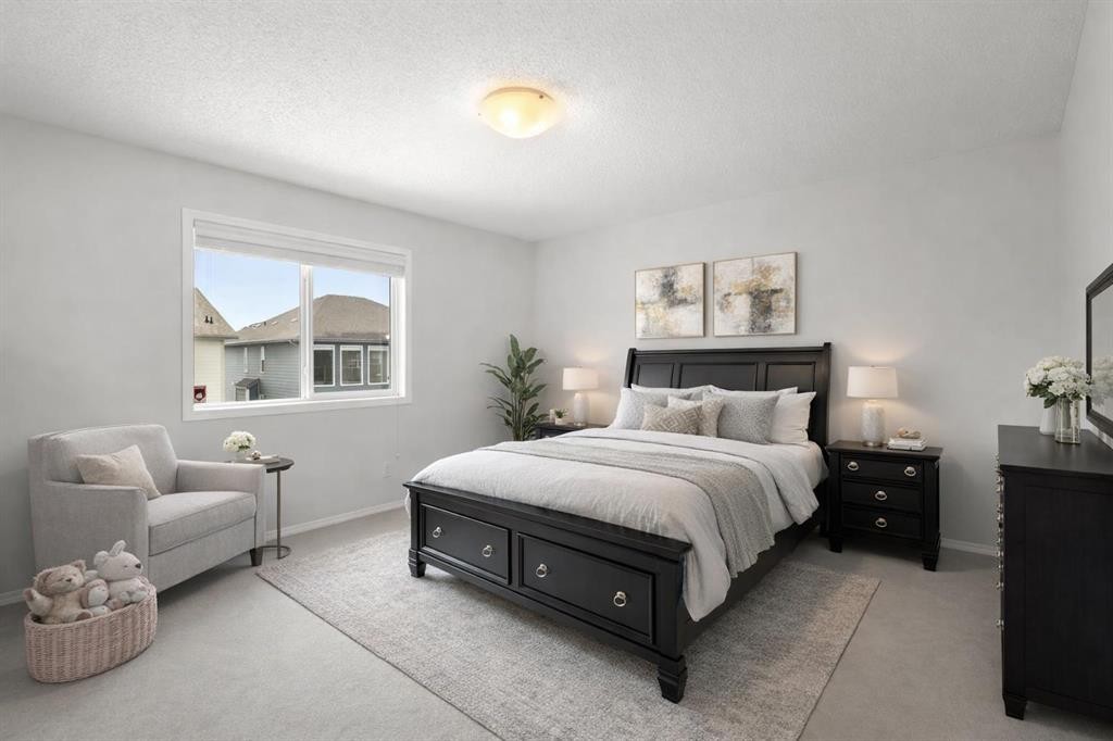 182 Auburn Sound Close Se, Calgary, AB - Indoor Photo Showing Bedroom