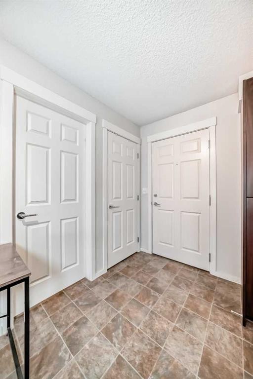 4308-279 Copperpond Common Se, Calgary, AB - Indoor Photo Showing Other Room