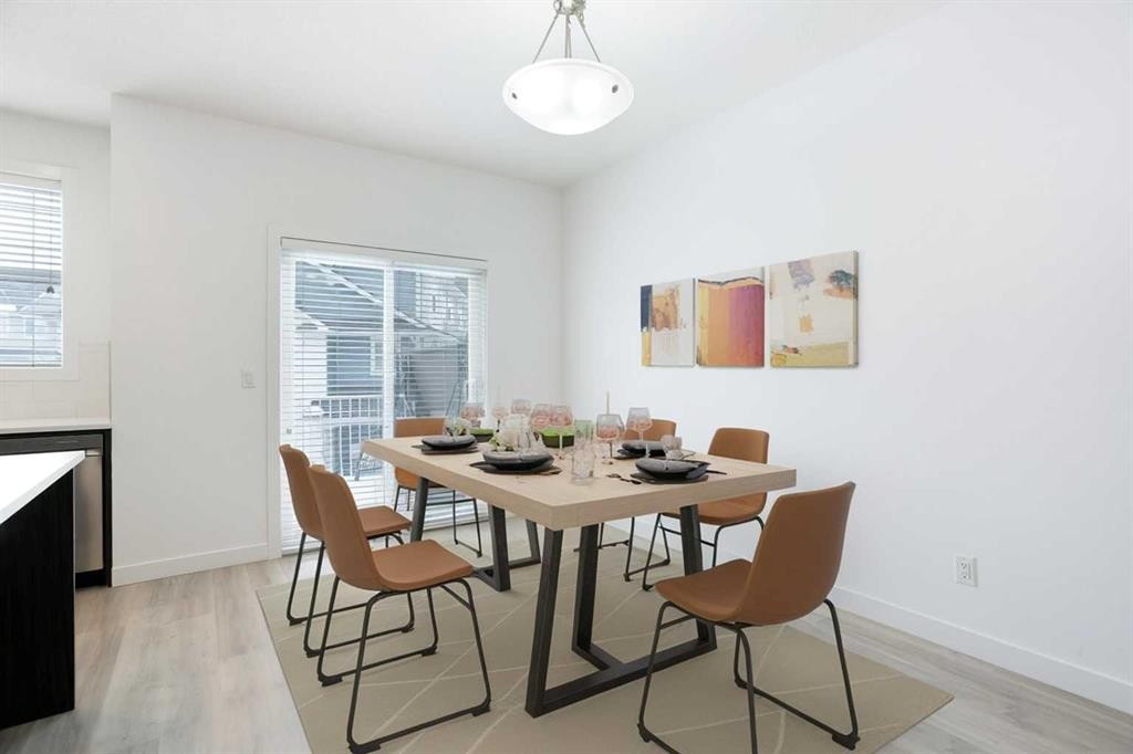 438 Copperstone Manor Se, Calgary, AB - Indoor Photo Showing Dining Room