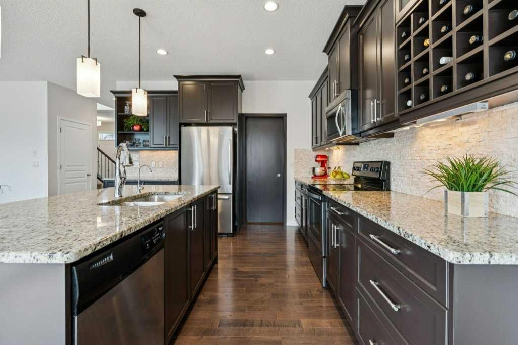 1173 Brightoncrest Common Se, Calgary, AB - Indoor Photo Showing Kitchen With Upgraded Kitchen