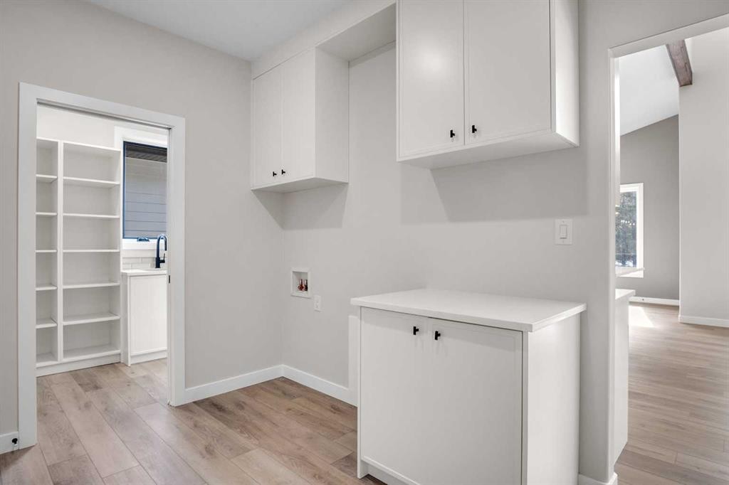 43 Viceroy Crescent, Olds, AB - Indoor Photo Showing Other Room