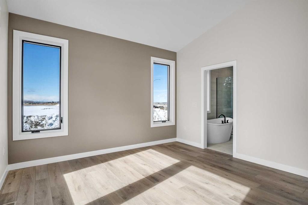 43 Viceroy Crescent, Olds, AB - Indoor Photo Showing Other Room