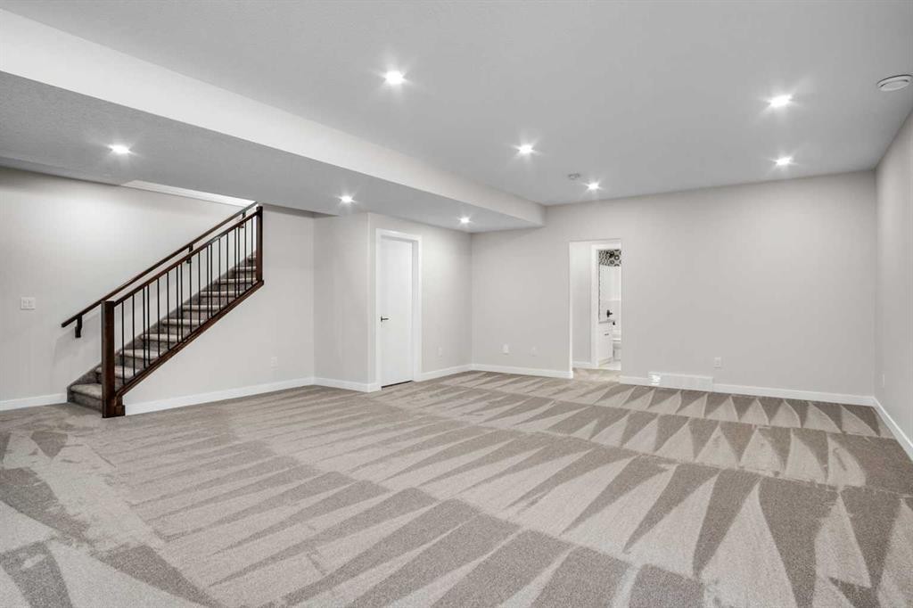 43 Viceroy Crescent, Olds, AB - Indoor