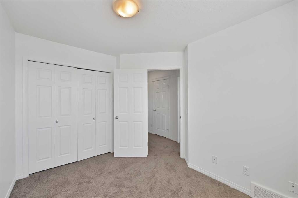 3503-111 Tarawood Lane Ne, Calgary, AB - Indoor