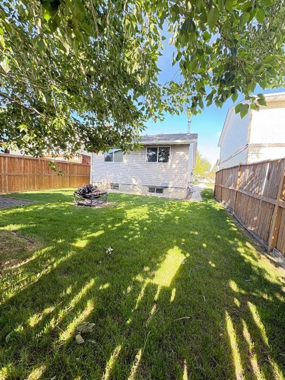6879 Rundlehorn Drive Ne, Calgary, AB