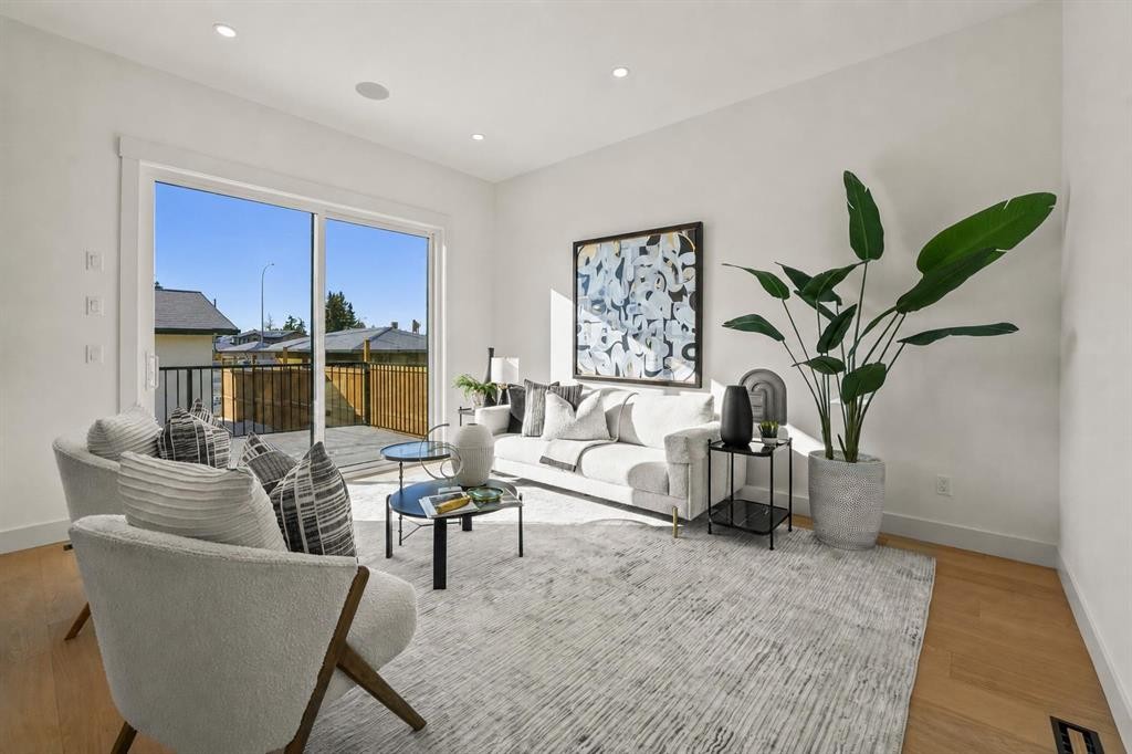 2421 25 Avenue Nw, Calgary, AB