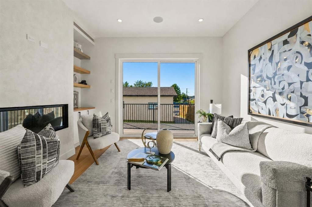 2421 25 Avenue Nw, Calgary, AB
