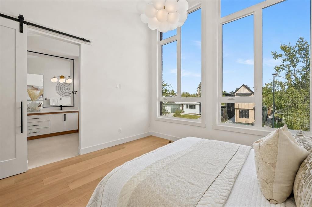 2421 25 Avenue Nw, Calgary, AB