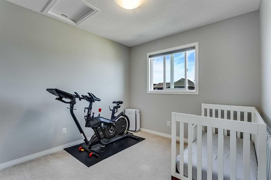 254 Walgrove Terrace Se, Calgary, AB - Indoor