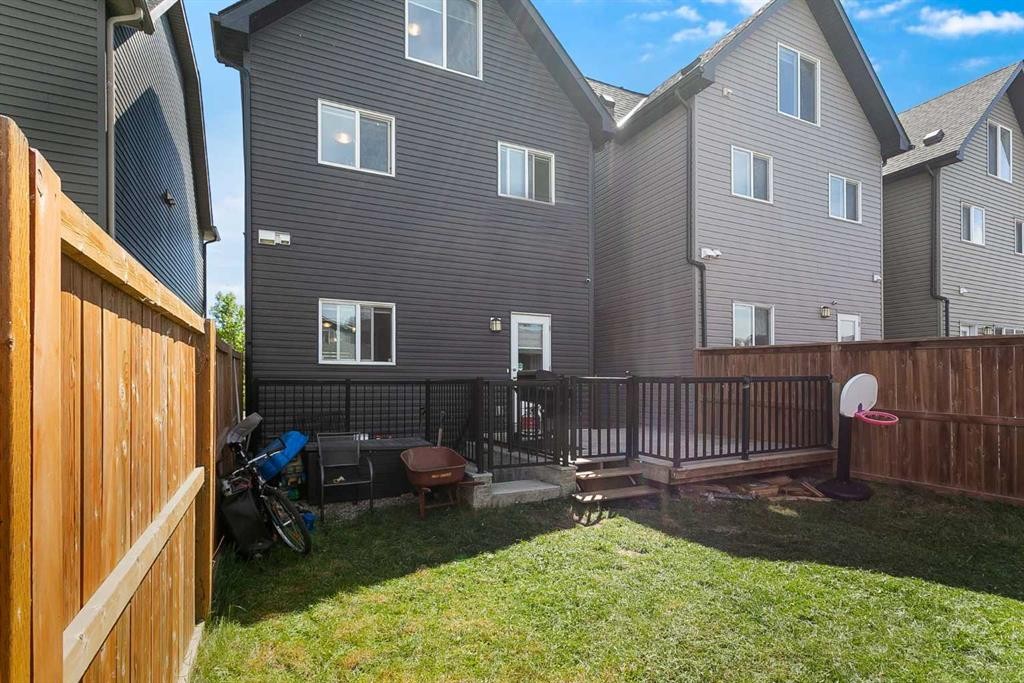 254 Walgrove Terrace Se, Calgary, AB - Outdoor With Deck Patio Veranda With Exterior