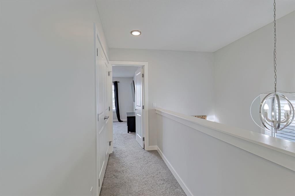 132 Wolf Willow Boulevard Se, Calgary, AB - Indoor Photo Showing Other Room