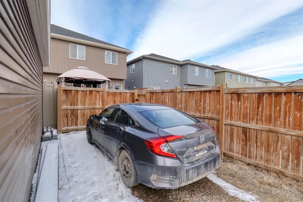 132 Wolf Willow Boulevard Se, Calgary, AB - Outdoor With Exterior