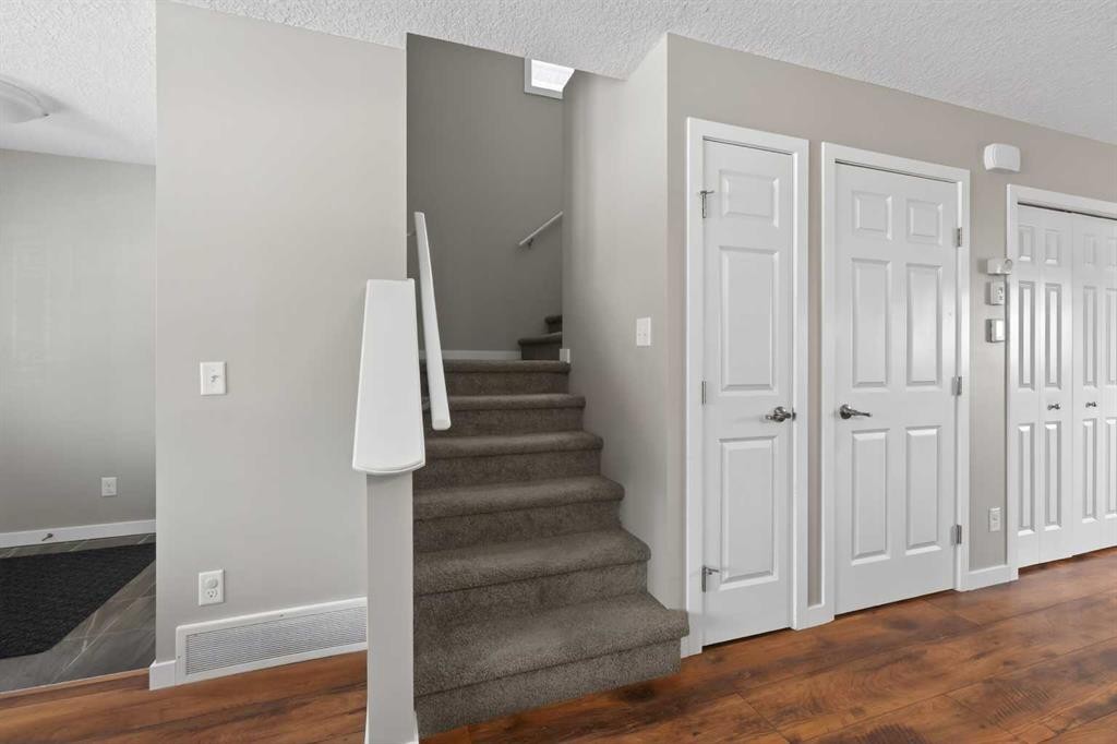 56 Skyview Point Crescent Ne, Calgary, AB - Indoor Photo Showing Other Room