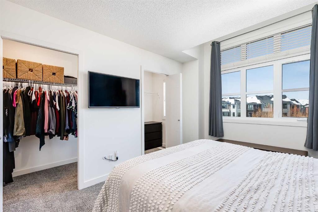 160 Walden Path Se, Calgary, AB - Indoor Photo Showing Bedroom