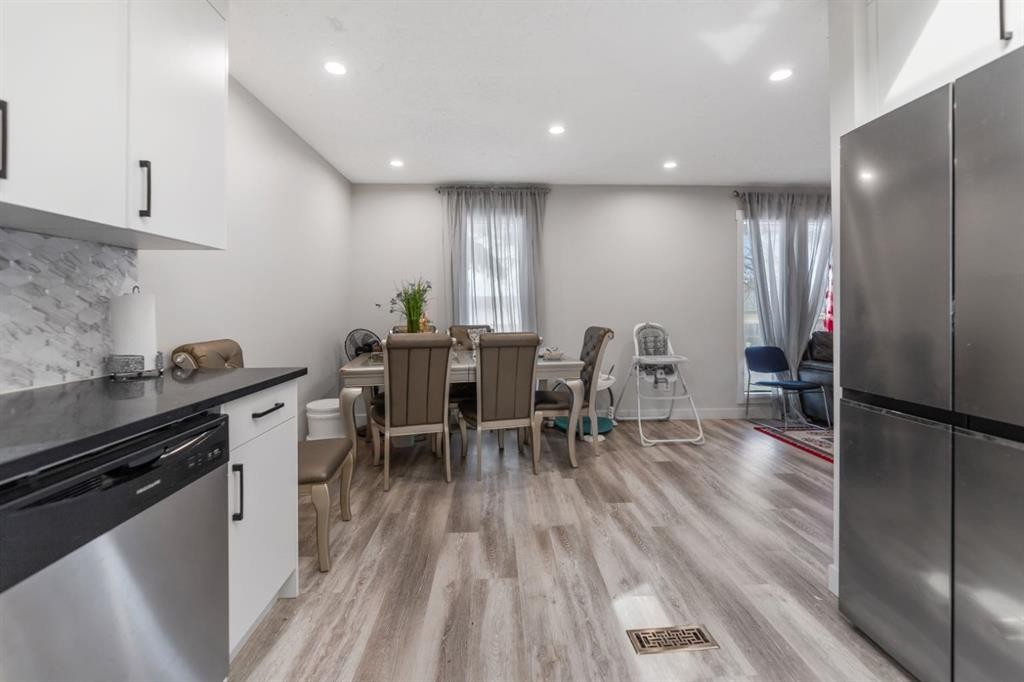 259 Manora Crescent Ne, Calgary, AB - Indoor