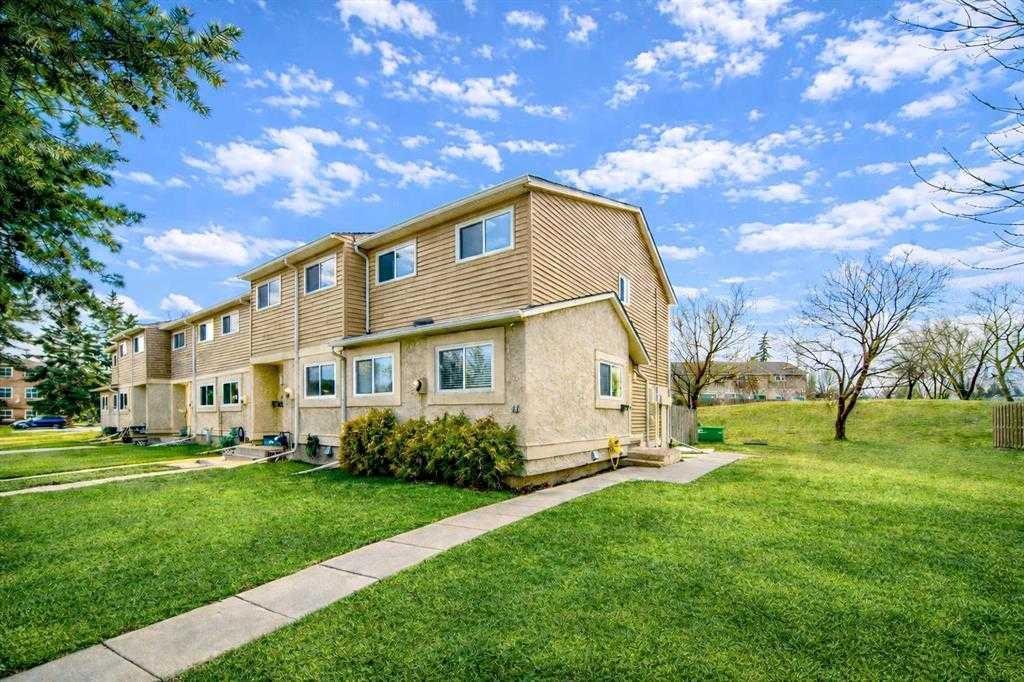 41-5520 1 Avenue, Calgary, AB - Outdoor