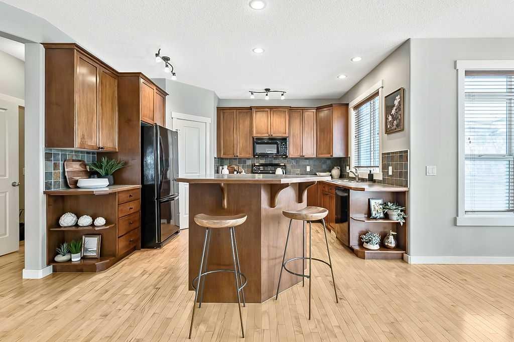 87 Chaparral Grove Se, Calgary, AB - Indoor Photo Showing Kitchen