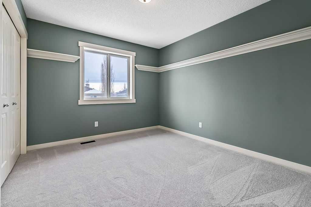87 Chaparral Grove Se, Calgary, AB - Indoor Photo Showing Other Room