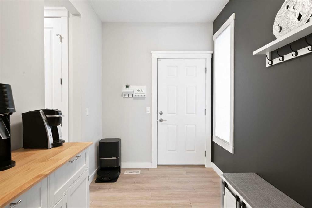 36 Cranbrook Cape Se, Calgary, AB - Indoor Photo Showing Other Room