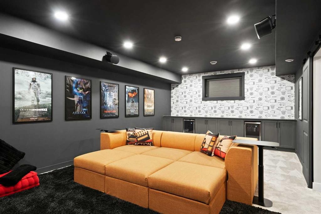 36 Cranbrook Cape Se, Calgary, AB - Indoor