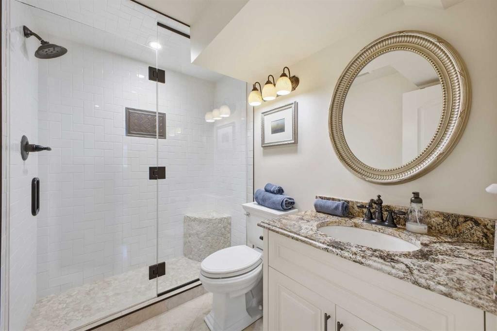 23 Deermoss Place Se, Calgary, AB - Indoor Photo Showing Bathroom