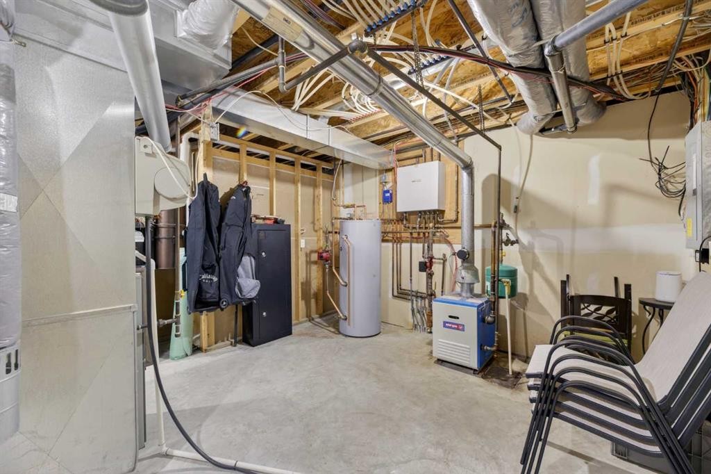 5910 Park Meadows Crescent, Olds, AB - Indoor Photo Showing Basement