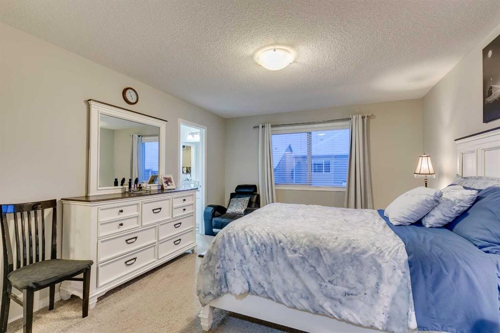 61 Cityscape View Ne, Calgary, AB - Indoor Photo Showing Bedroom