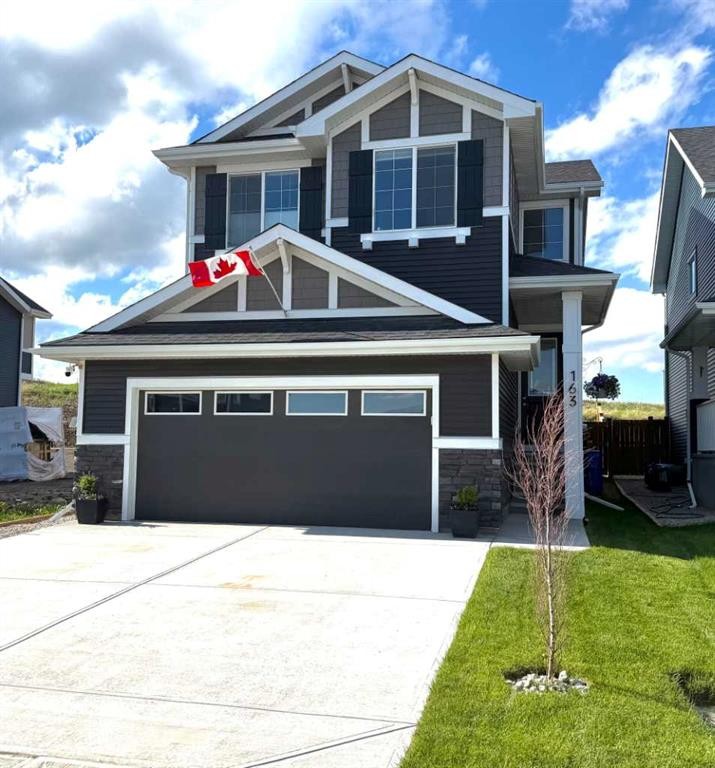 163 Sundown Crescent, Cochrane, AB - Indoor Photo Showing Other Room