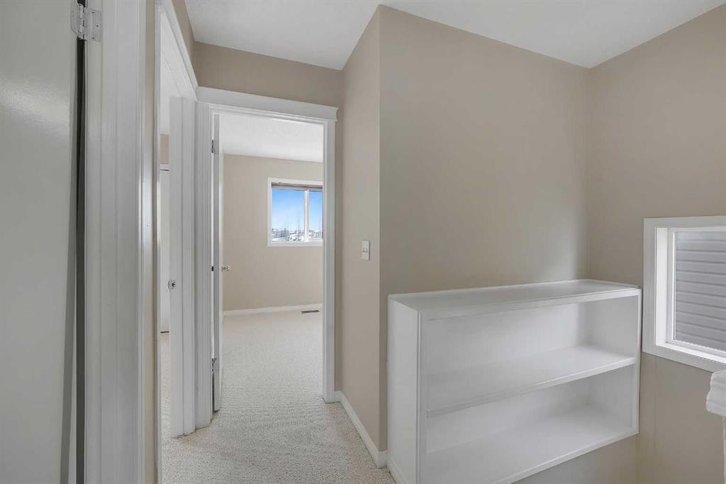 1833 New Brighton Drive Se, Calgary, AB - Indoor Photo Showing Other Room