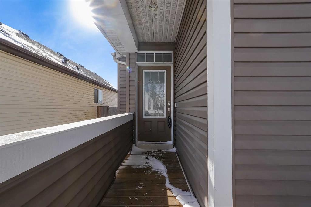 1833 New Brighton Drive Se, Calgary, AB - Outdoor With Exterior