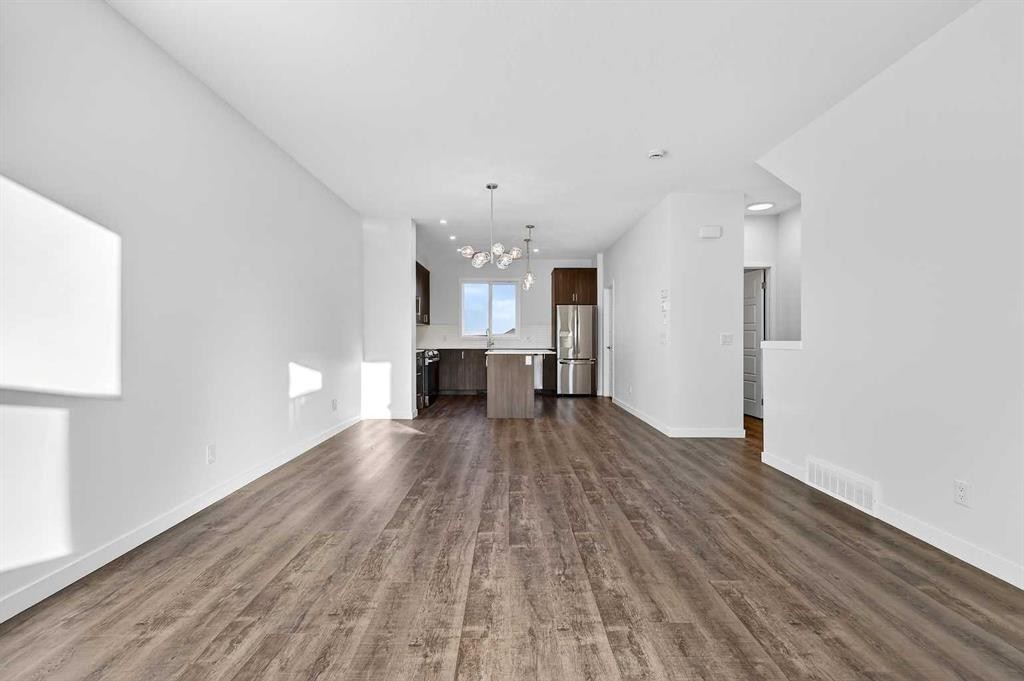 1023-132 Red Embers Link Ne, Calgary, AB - Indoor Photo Showing Other Room